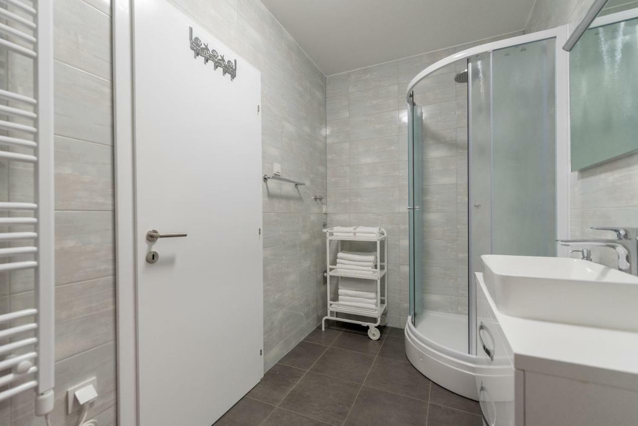 Villa Anja 1st floor Peroj Eksteriør billede