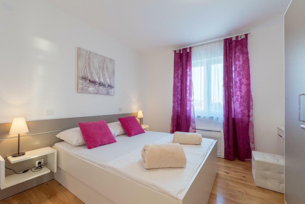 Villa Anja 1st floor Peroj Eksteriør billede