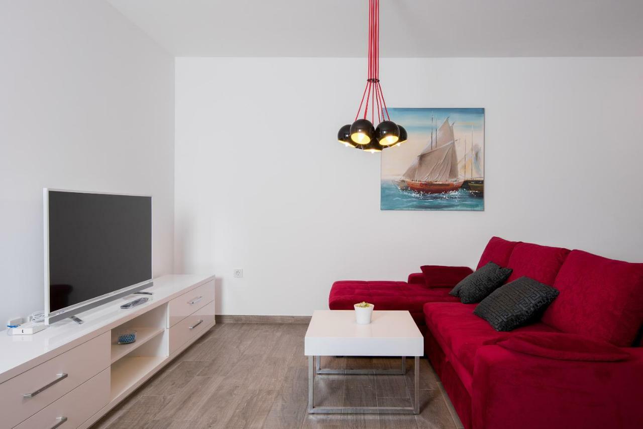 Villa Anja 1st floor Peroj Eksteriør billede